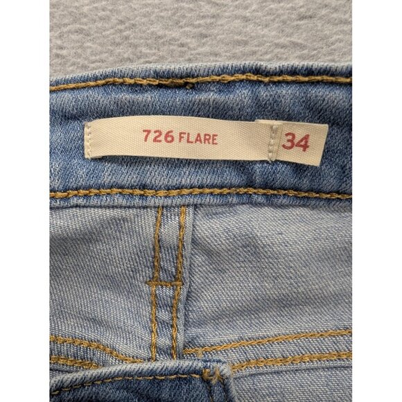 Levis 726 Flare Jeans Womens 34 34x32 Light Wash Distressed High Rise Stretch - Picture 13 of 16